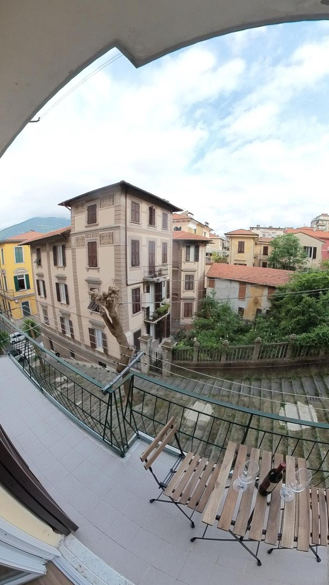 Ferienwohnung Miglio Blu La Spezia Exterior foto